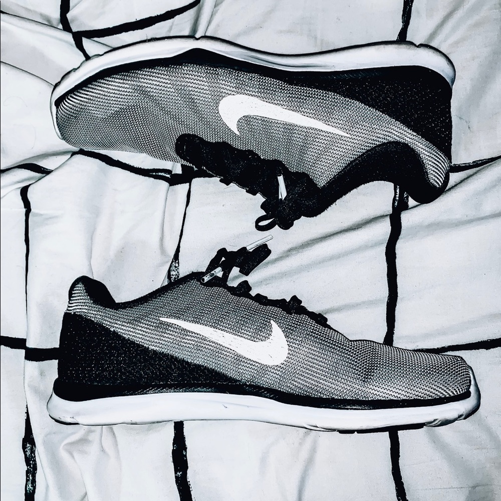 NIKE RUN